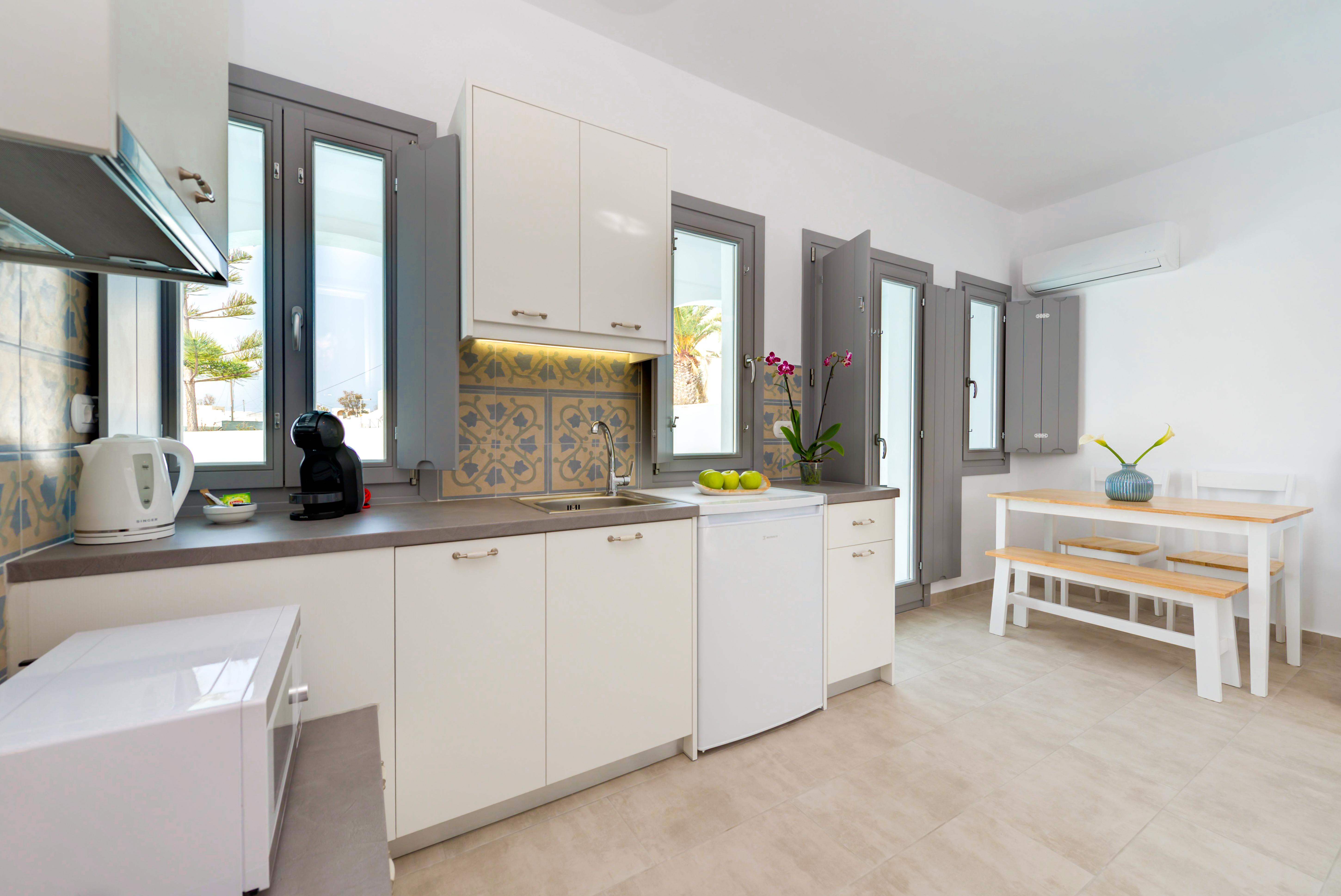 White Harmony Suites Μεγαλοχώρι Εξωτερικό φωτογραφία